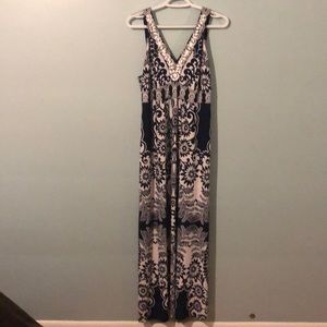 Women’s blue patterned maxi dress